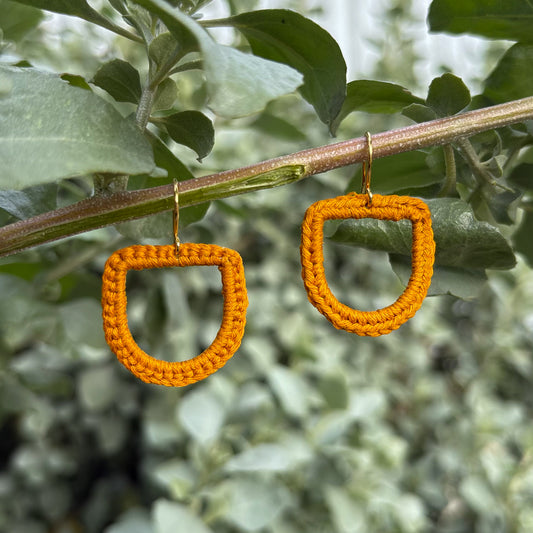 Crochet Arch Earrings (Custom Colour Order)
