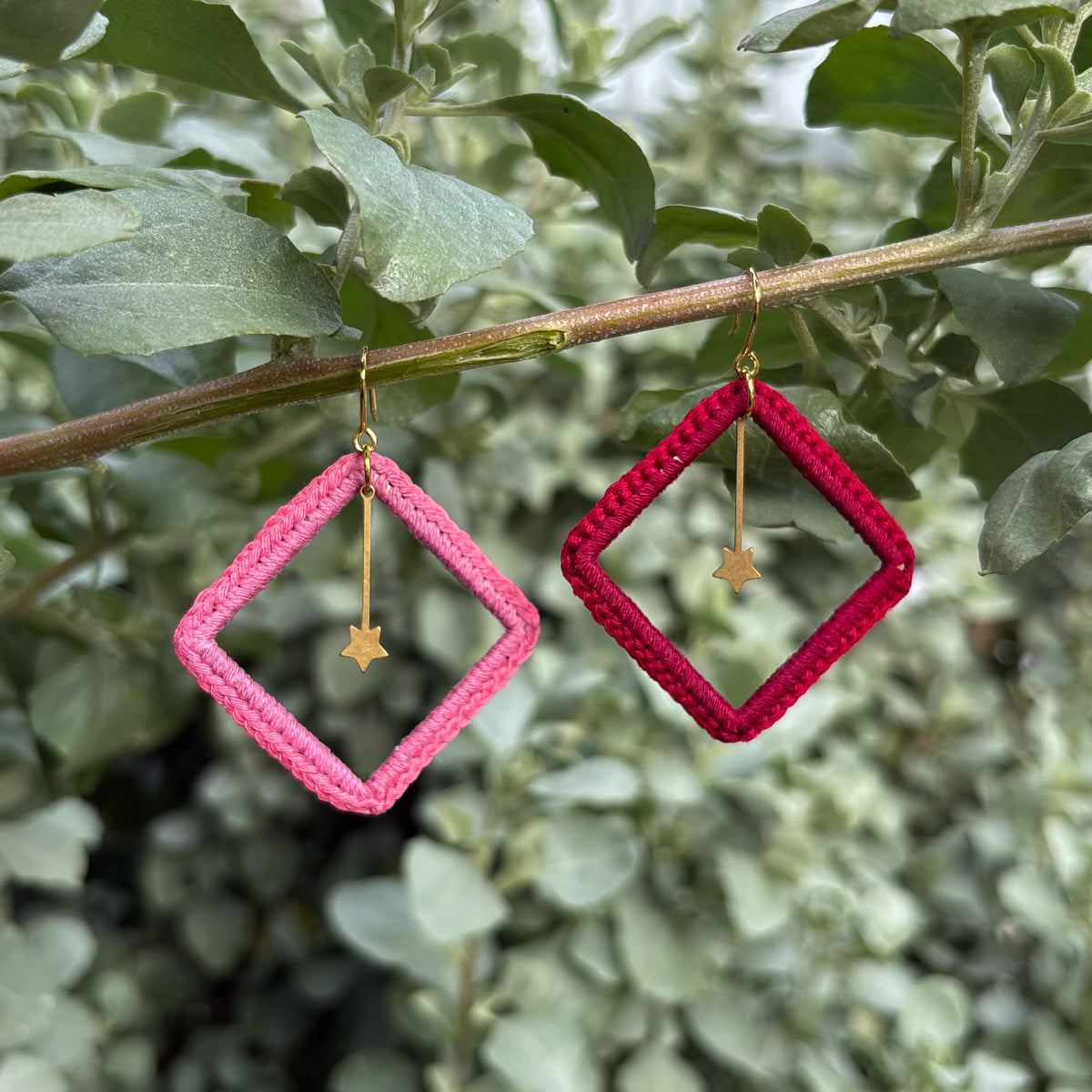 Crochet Diamond Shooting Star Earrings (Custom Colour Order)
