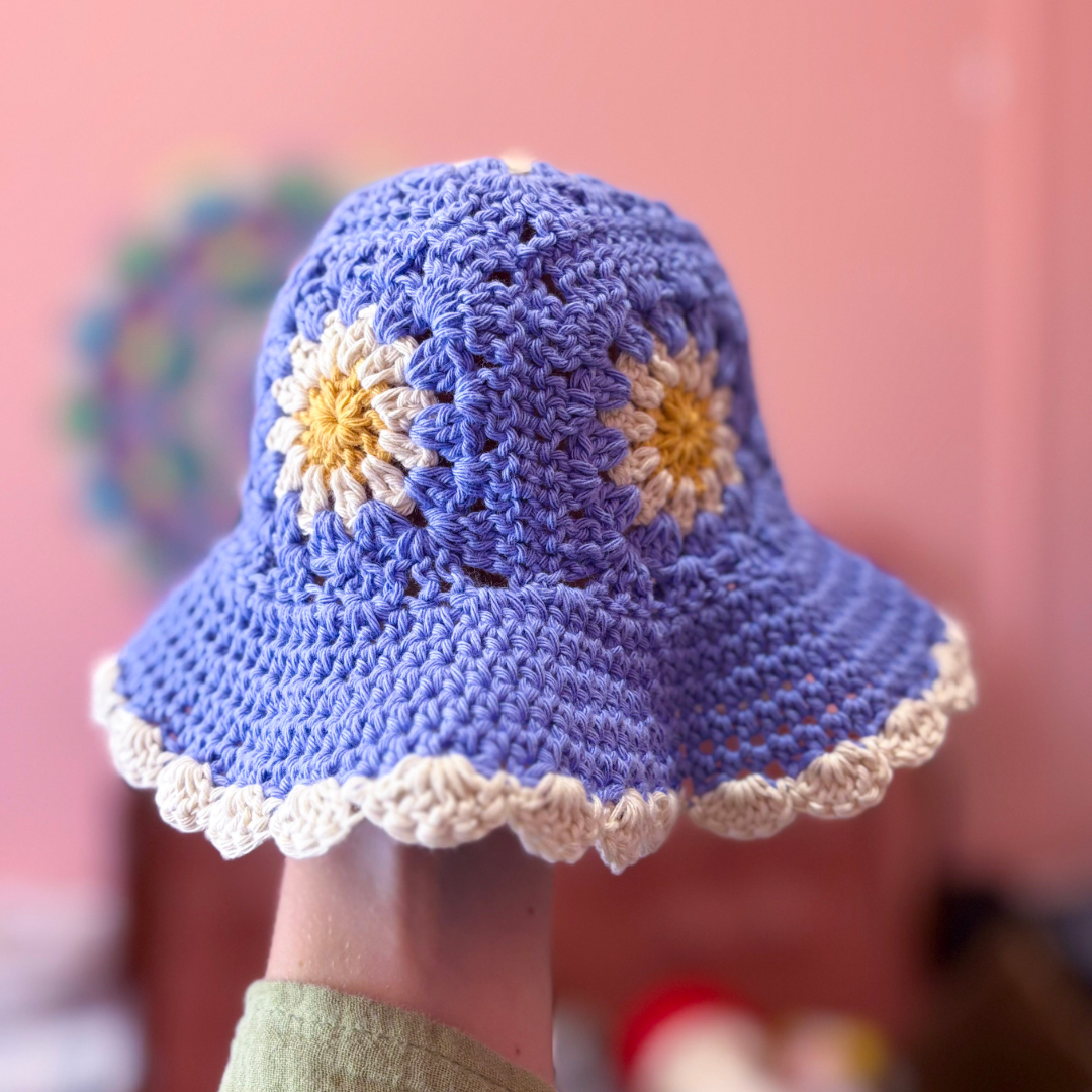 Baby Hat: Blue Daisy